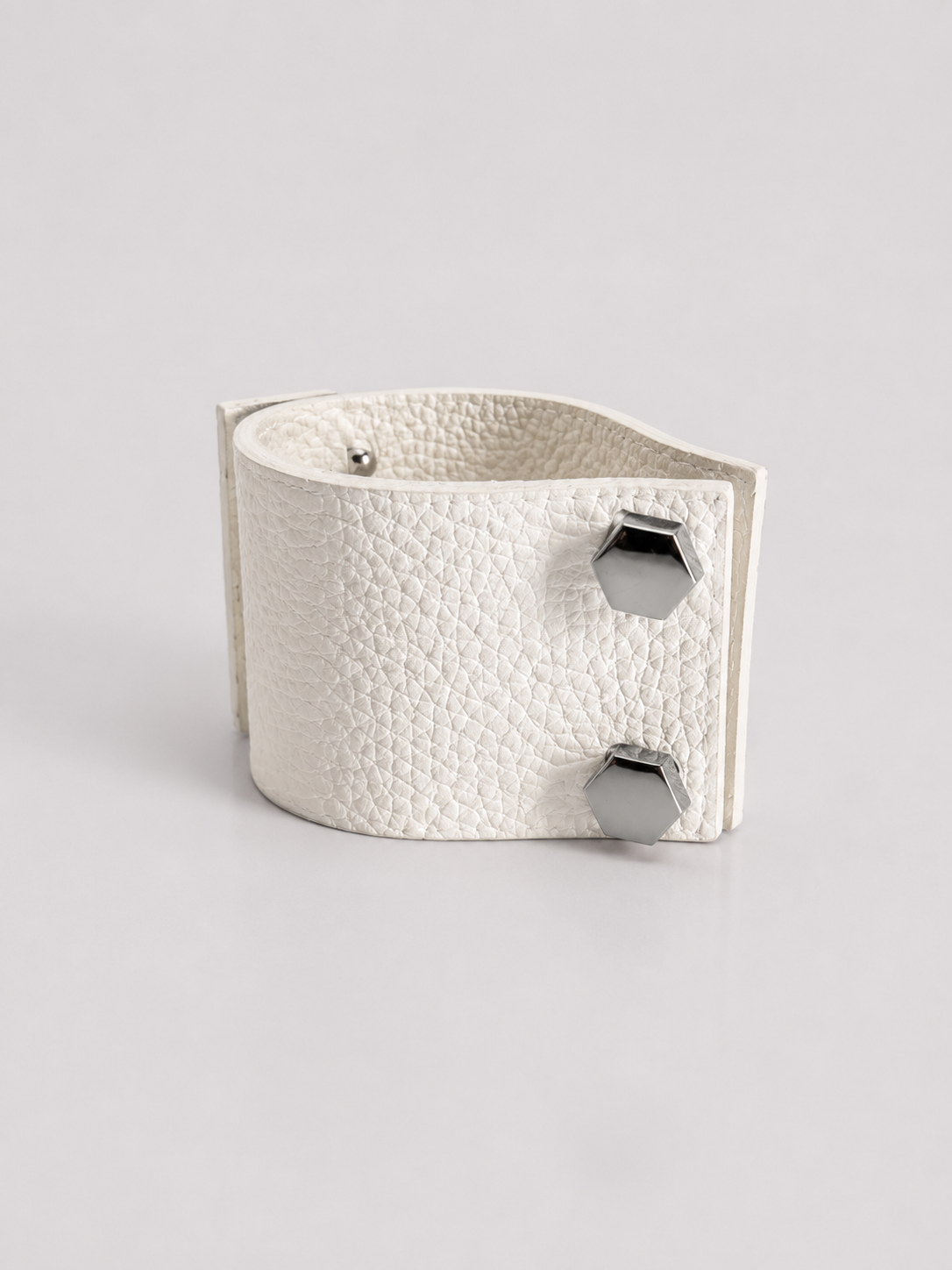 Out_bracelet_three